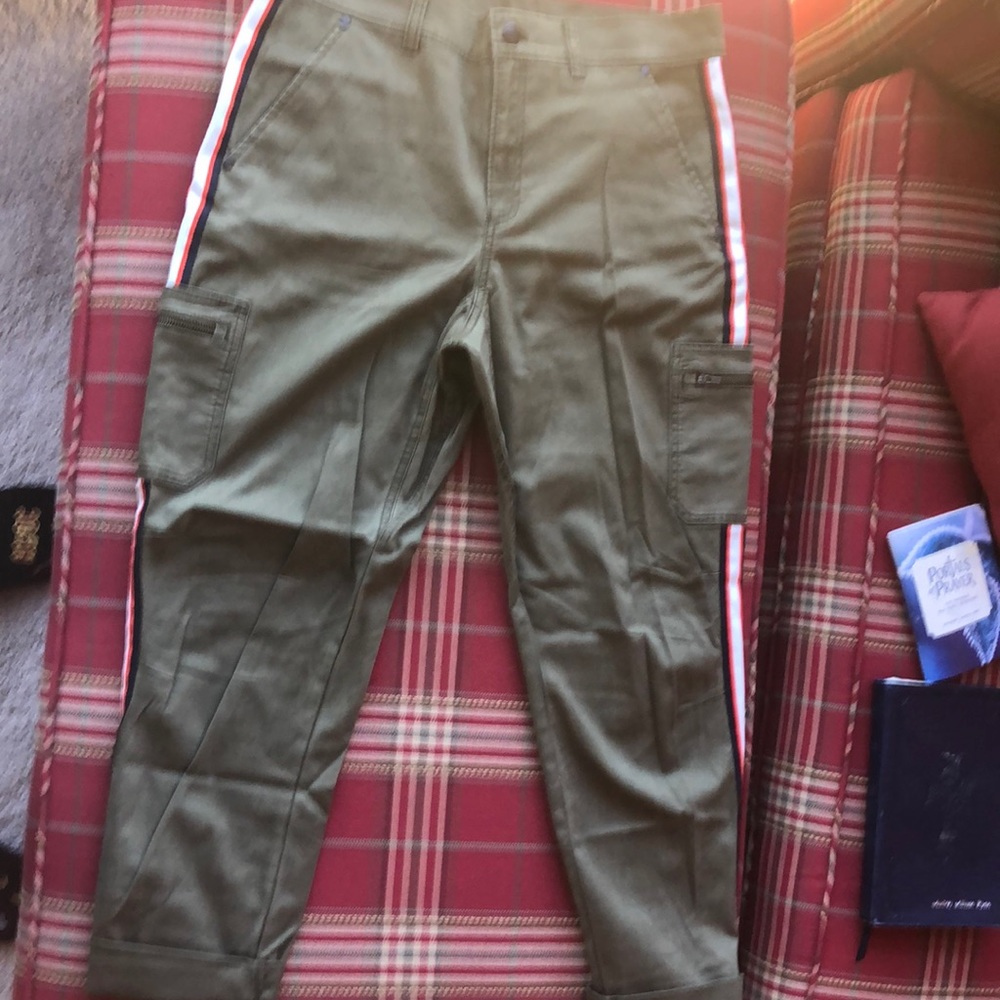 Athleta Cargo Pants